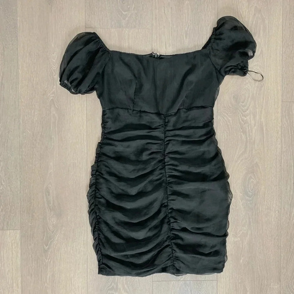 Lioness Mini Dress Black Ruched Gathered Off Shoulder puff Sleeve Size Medium - Picture 4 of 12